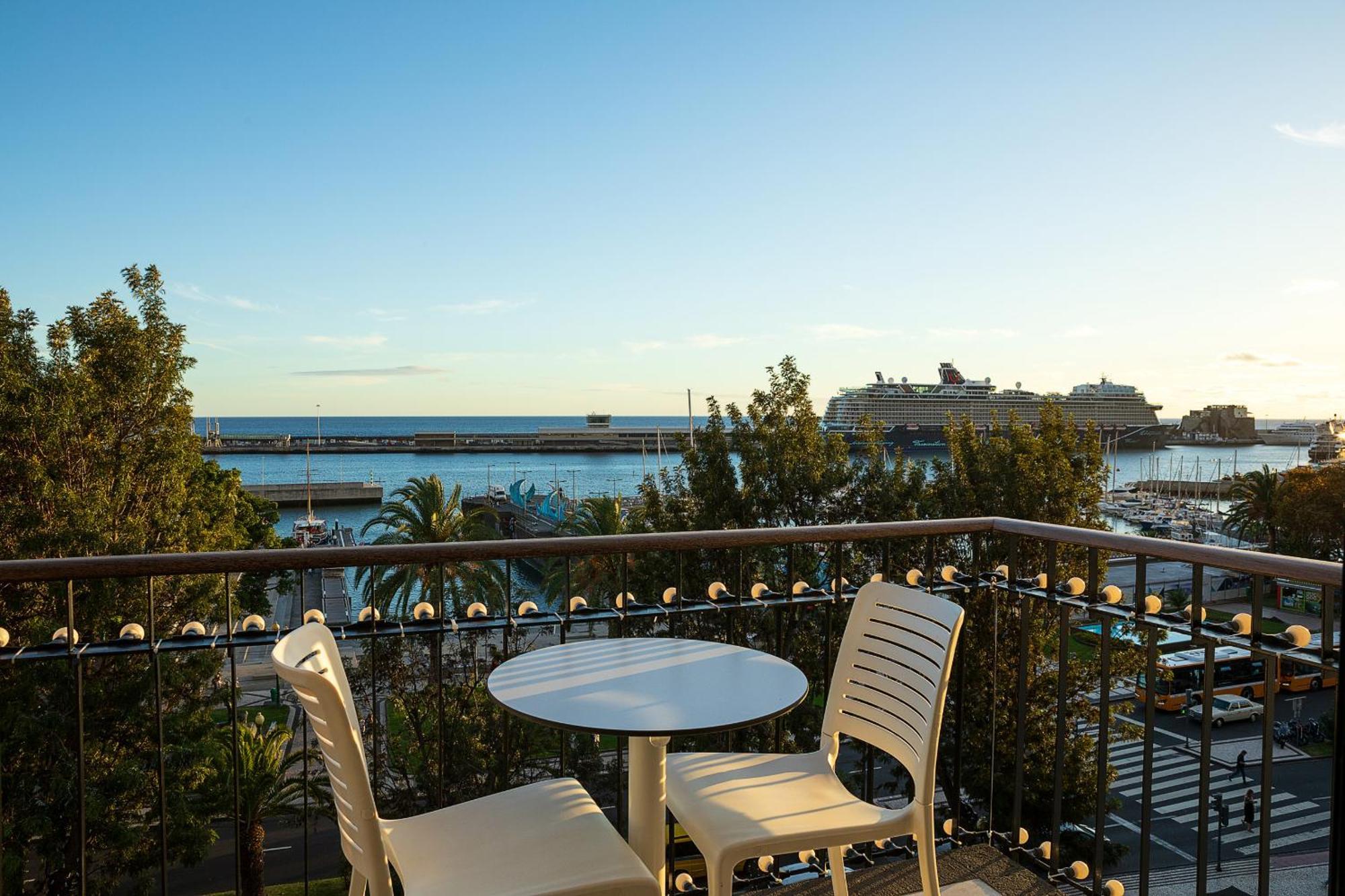 King David Suites By Madeira Sun Travel 丰沙尔 外观 照片